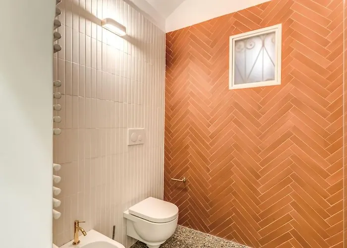 3 Bedroom Via Genova Monti Area