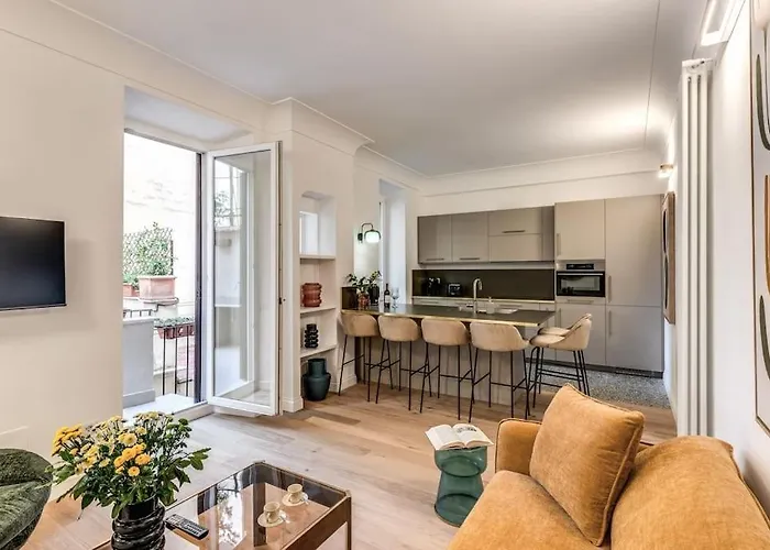 3 Bedroom Via Genova Monti Area Appartement *
